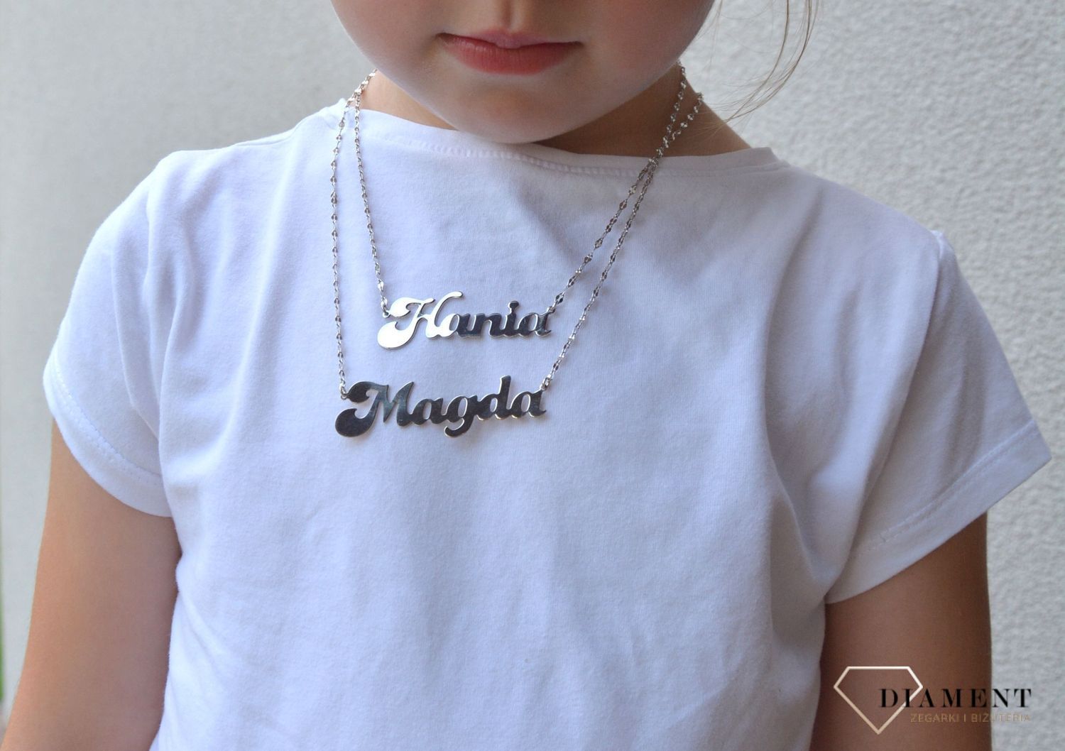 Naszyjnik srebrny z imieniem Beata.jpg